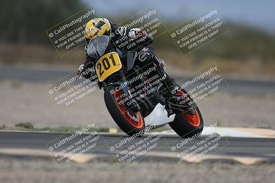 media/Nov-15-2025-Race Pace (Sat) [[8de605a2d8]]/Verified Riders/Turn 3 (925am)/